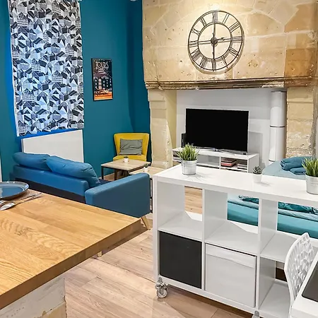 Le Cosy Proche Hopital, Parking Facile Et Netflix Lejlighed Tours